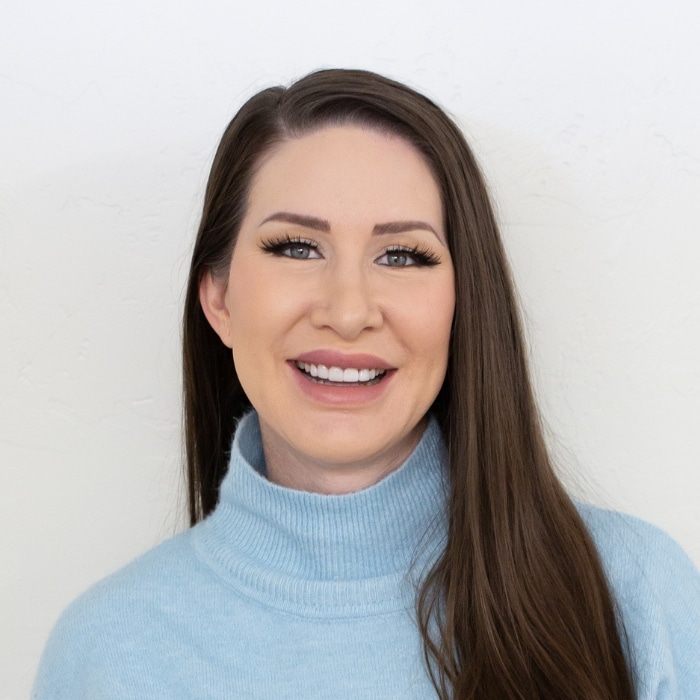 Dana Arrieta, LAC